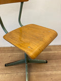 Schoolstoel - Estable Store | Vintage art design | Rotterdam Hillegersberg
