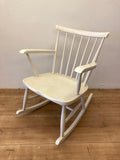 Schommelstoel Pastoe - Estable Store | Vintage art design | Rotterdam Hillegersberg