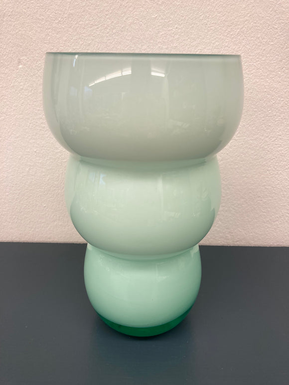 Vaas licht groen